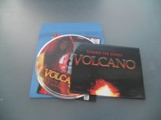 - DVD - Volcano -