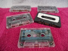 - 5 Muziek cassettes -