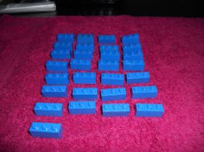 "3622" - Lego - 29 Blauwe balkjes 1x3 -