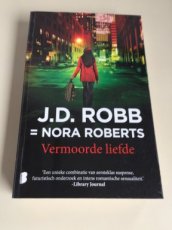 Boek / J.D. Robb Roberts Nora Roberts - Ver....