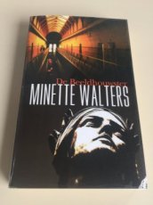 Boek / Minette Walters - De beeldhouwer