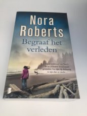 Boek / Nora Roberts - Begraaf het verleden