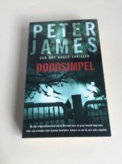 Boek / Peter James - Doodsimpel