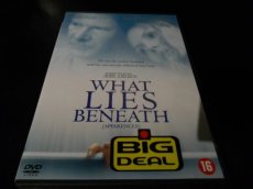 - Dvd - What Lies Beneath -