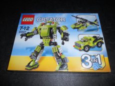 - Lego - Creator / 31007