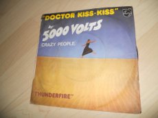 - Single - 5000 Volts/ Doctor Kiss Kiss -
