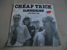 - Single - Cheap Trick / Surrender -