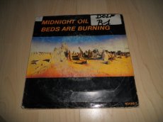 - Single - Midnight Oil / Beds Are ...